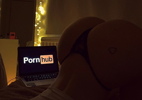 Leaked the.sweetpeach header onlyfans leaked