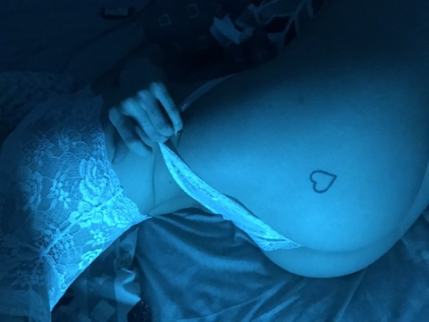 Leaked thelilpeachemoji header onlyfans leaked