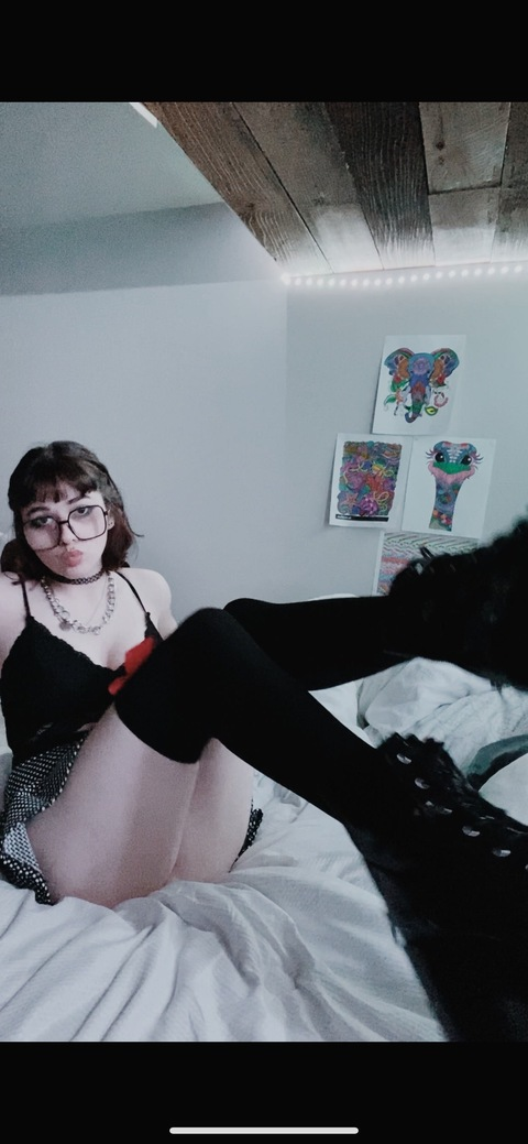 Leaked toof_less header onlyfans leaked