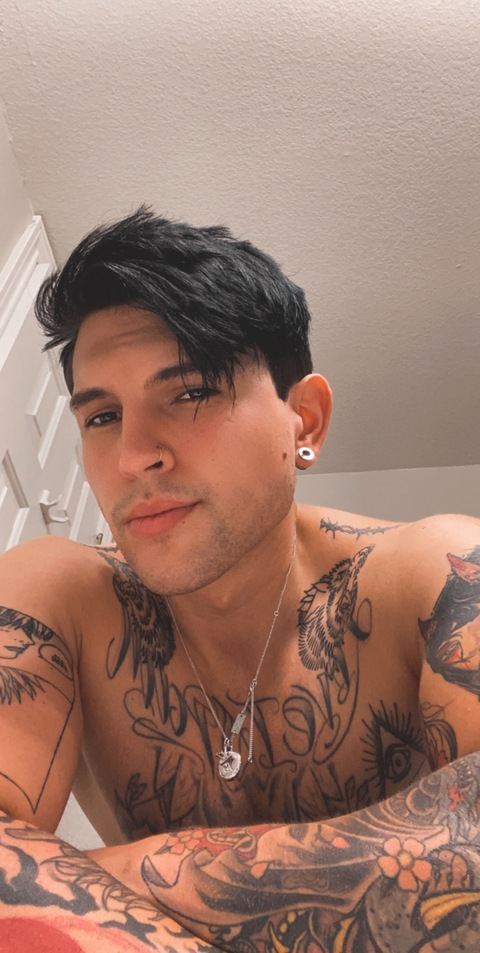 Leaked trevo_wagner_ header onlyfans leaked