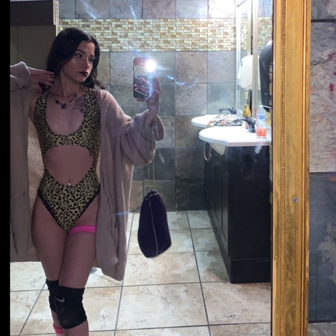 Leaked trixieebabyy header onlyfans leaked