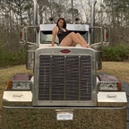 Leaked trucker_gurl30 onlyfans leaked