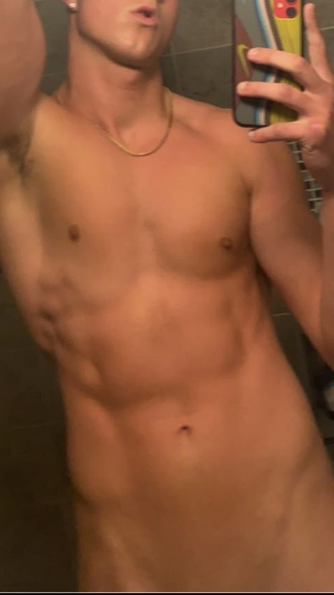 Leaked u210001020 header onlyfans leaked