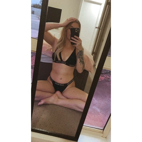 Leaked u97893160 header onlyfans leaked