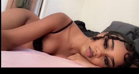 Leaked uzidreamgirl header onlyfans leaked