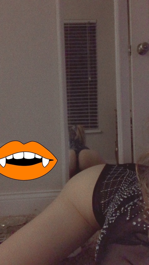 Leaked vivianluxxx header onlyfans leaked