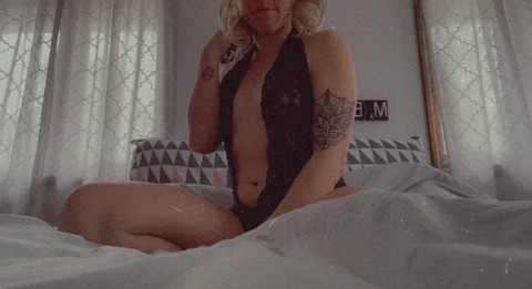 Leaked wetdreamgirl123 header onlyfans leaked
