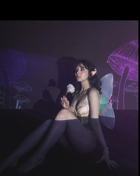 Leaked xoxoyourdreamgirl header onlyfans leaked