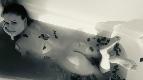 Leaked xxmissolivialovexx header onlyfans leaked