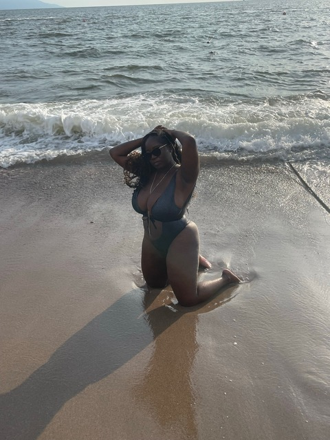 Leaked yakahseimak header onlyfans leaked