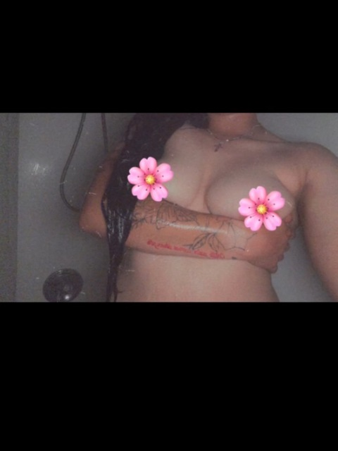 Leaked yourfavoritedezire header onlyfans leaked