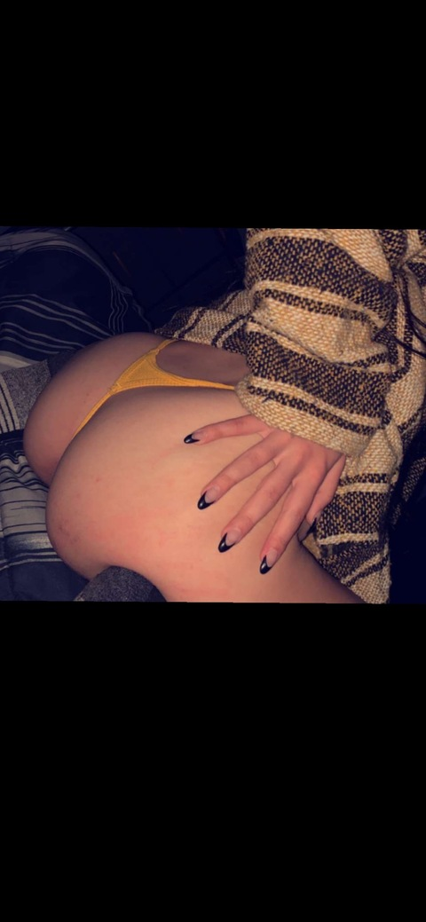 Leaked yournewfavbrunette header onlyfans leaked