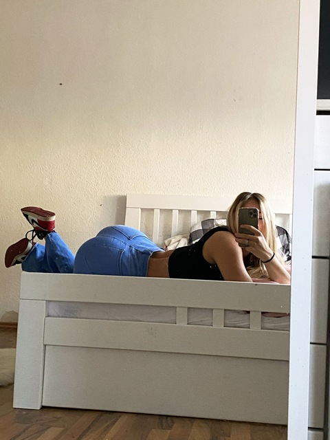 Leaked zoeywgr header onlyfans leaked