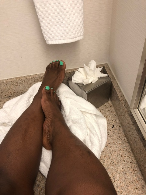 Leaked zsexyfeet header onlyfans leaked